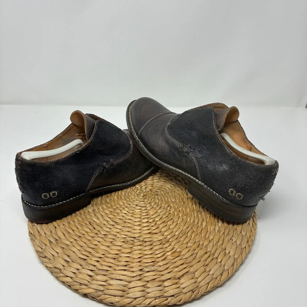 Bed Stu Women Dark Brown Distressed Leather Slip On Loafers Vibram Sole Size 11‎